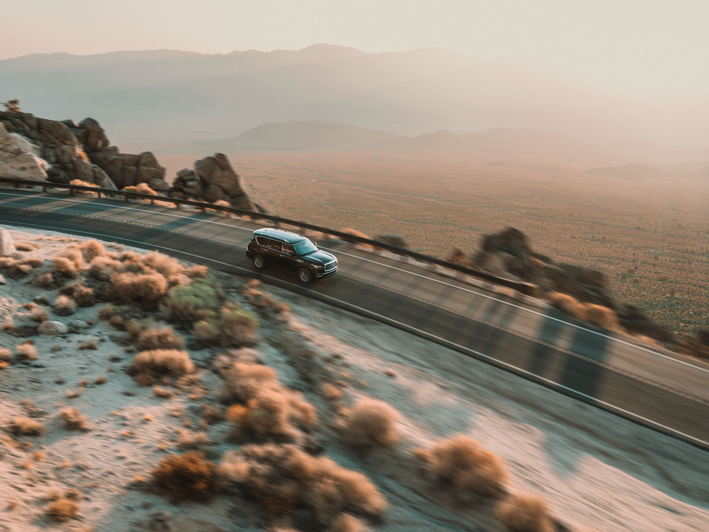 Infinity_QX80_SUV_Motion_02